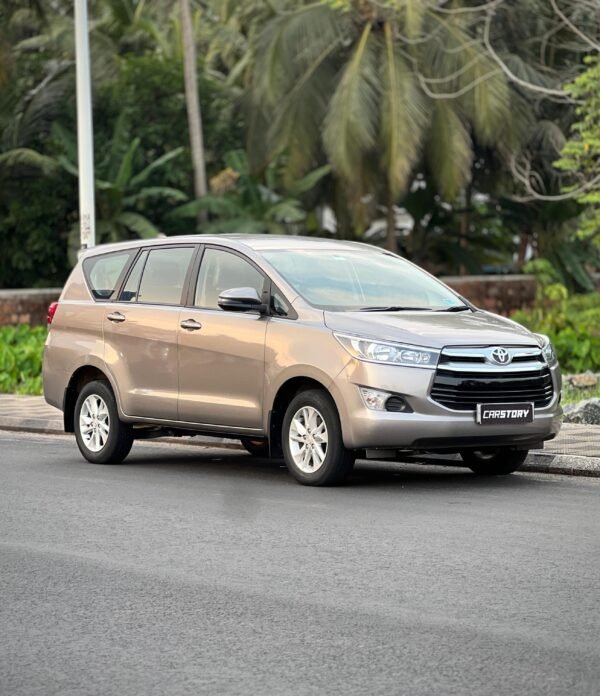 TOYOTA CRYSTA - Image 6