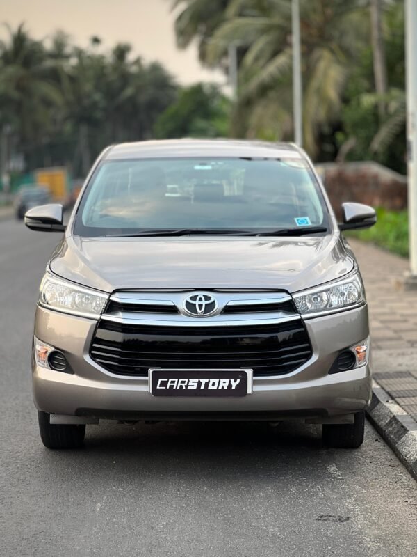 TOYOTA CRYSTA