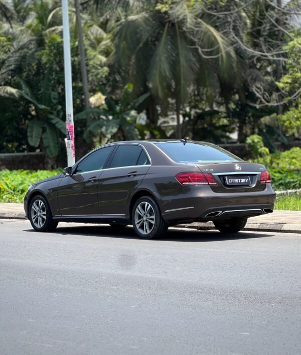 MERCEDES BENZ - Image 6